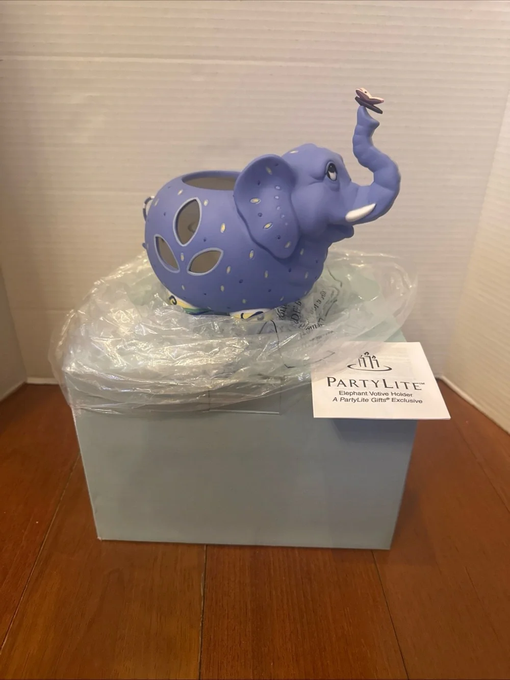 PartyLite Lavender Elephant Votive Holder with Butterfly Accent NIB P8176